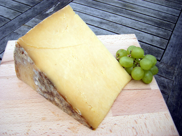 Montgomery Cheddar Truckle
