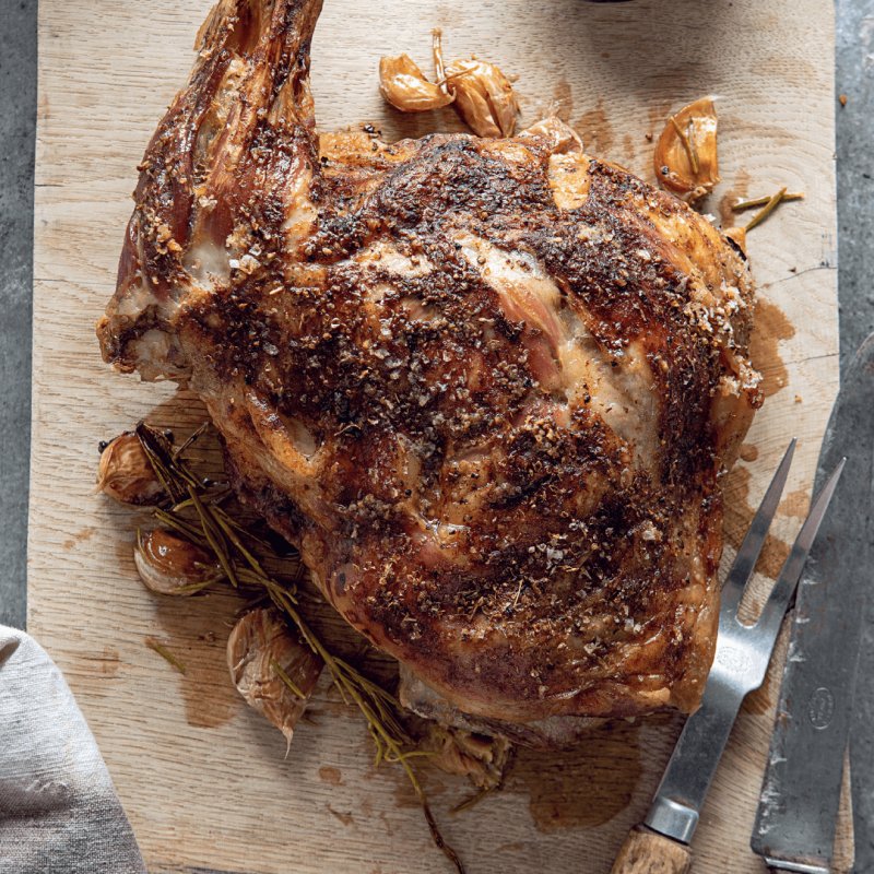 2.5kg Free Range Bone in Lamb Shoulder Joint