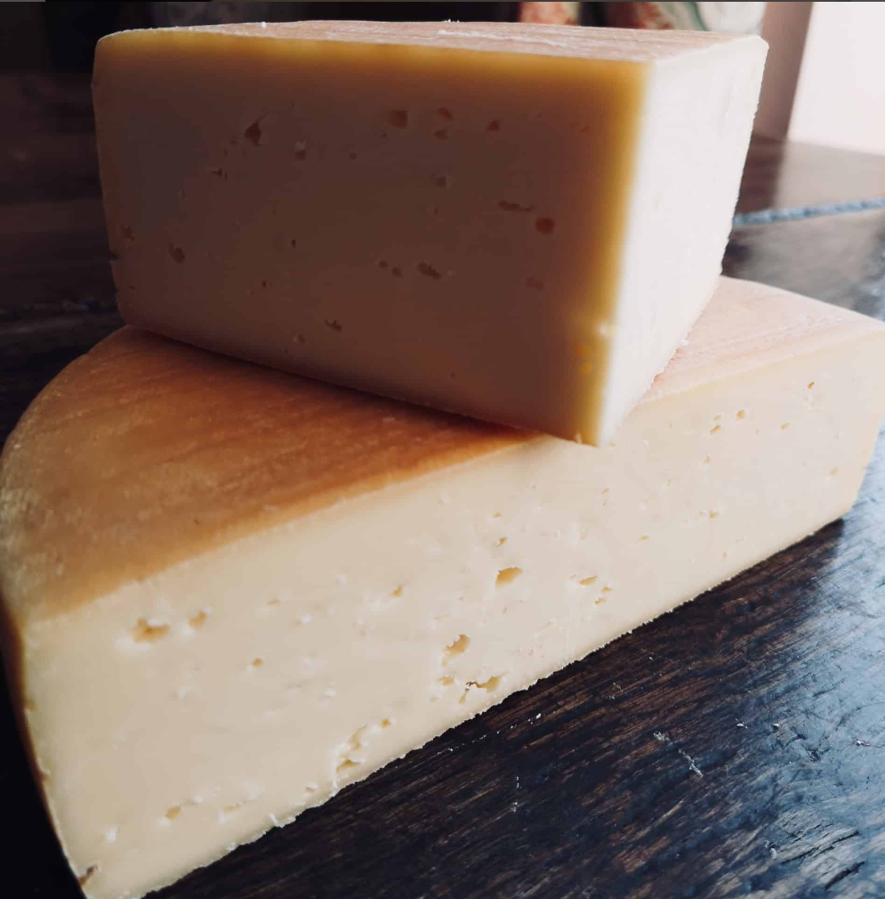 200g Cote Hill Lindum Cheese